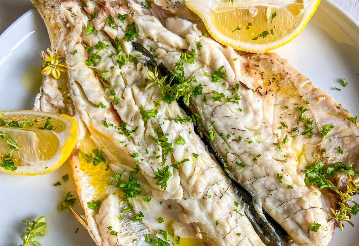Fresh Seafood Traditions in Greek Cuisine blog hero