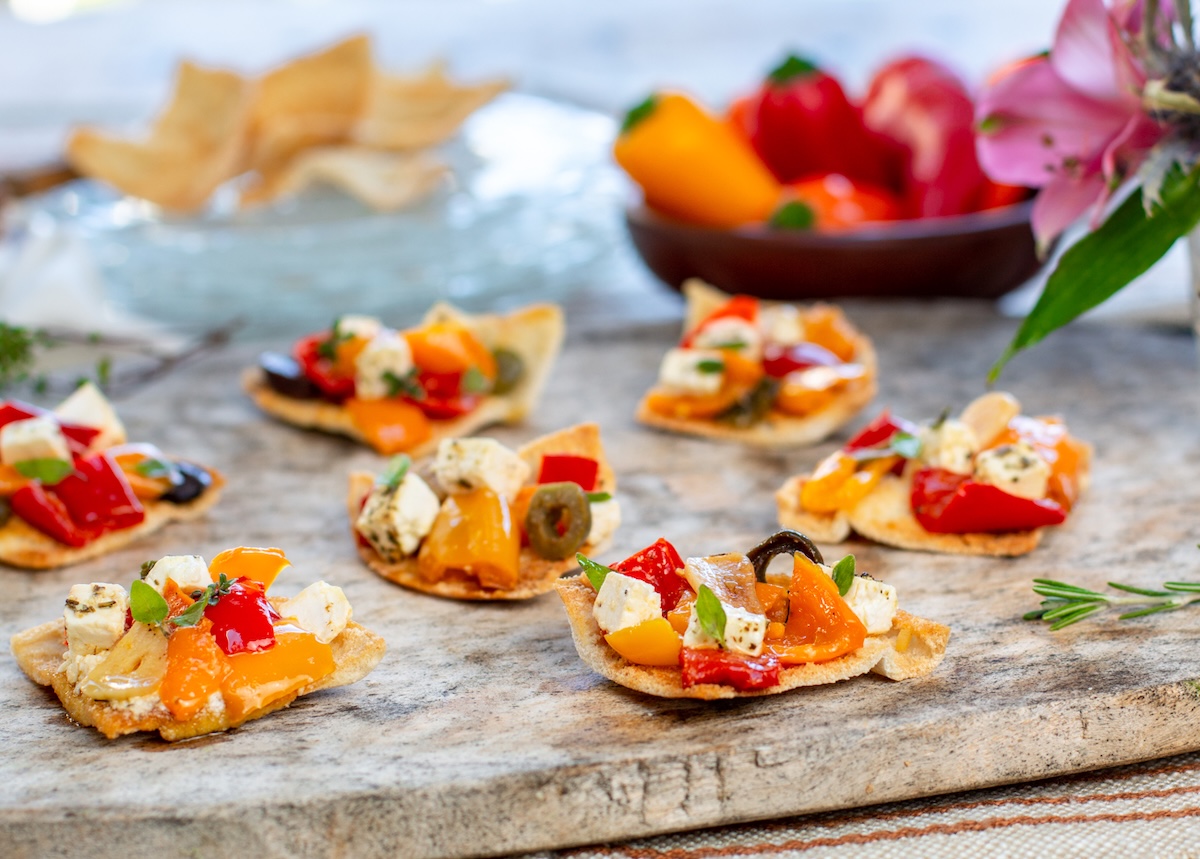 Mediterranean Meze Mastery: The Best Appetizers to Start Your Meal blog hero