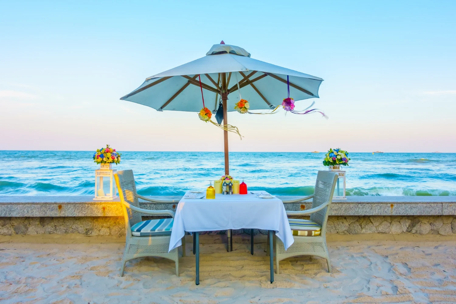 Guide to Help You Find The Best Restaurants in Sunny Isles Beach blog hero