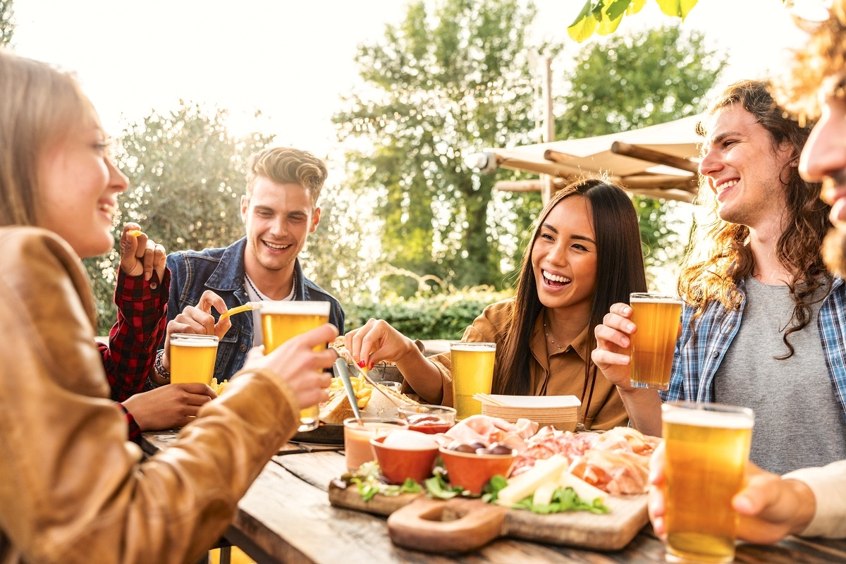 Family Feasts and Mediterranean Flavors: A Miami Tradition blog hero