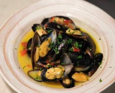 Mama’s Mussels To Dip menu image 8