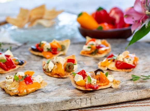 Mediterranean Meze Mastery: The Best Appetizers to Start Your Meal homepage
