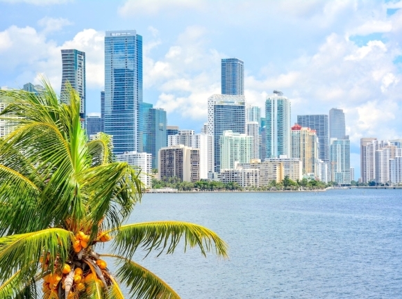 Waterfront Views and Mediterranean Flavors: A Perfect Miami Pairing homepage