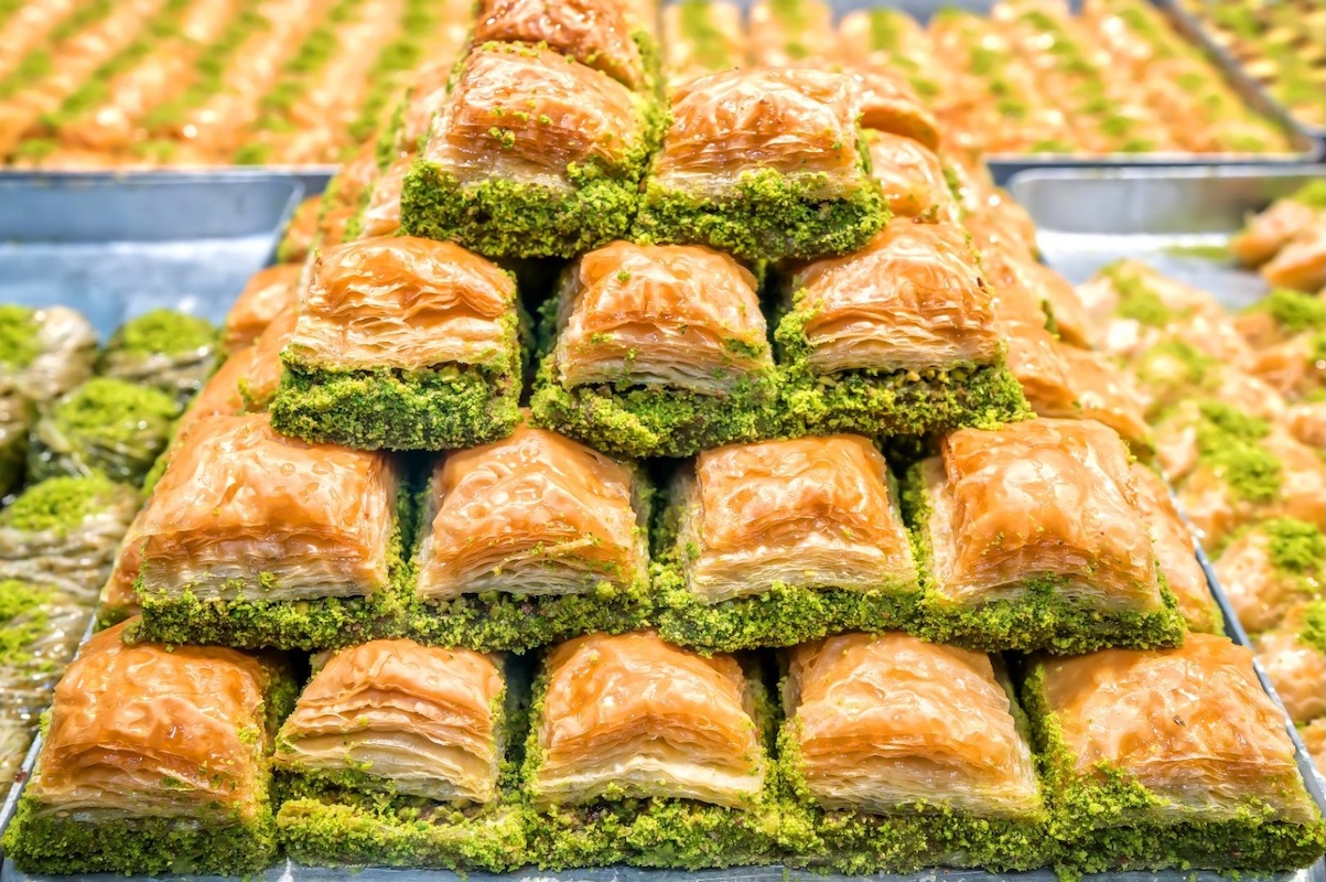 The Greek Food Phenomenon Taking Over Sunny Isles blog hero